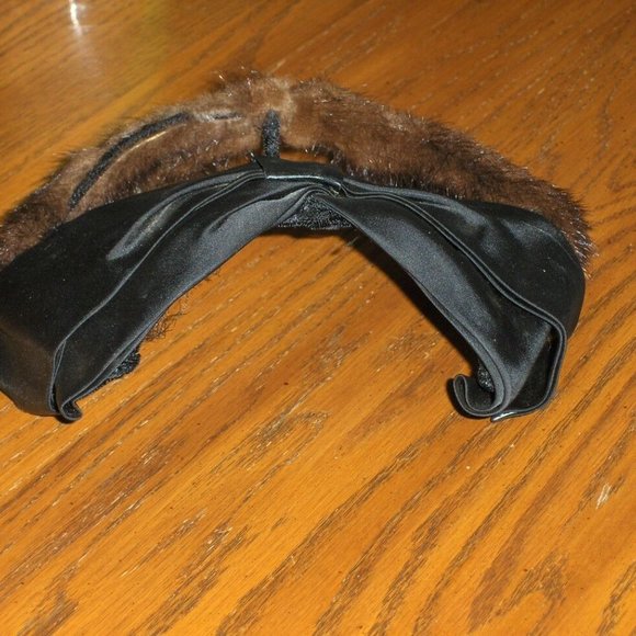 Vintage Mink Hat with Black Bow Cap Head Topper Cover - Picture 2 of 5